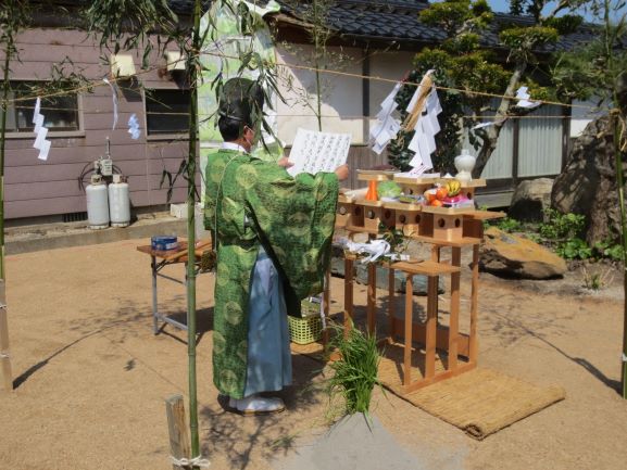 T様邸（逢束）地鎮祭 | 鳥取県東伯郡琴浦町｜住宅設計・建築【株式会社伊藤建設】｜ライフスタイルから考える気持ちいいを実感できる住まいづくり【公式】